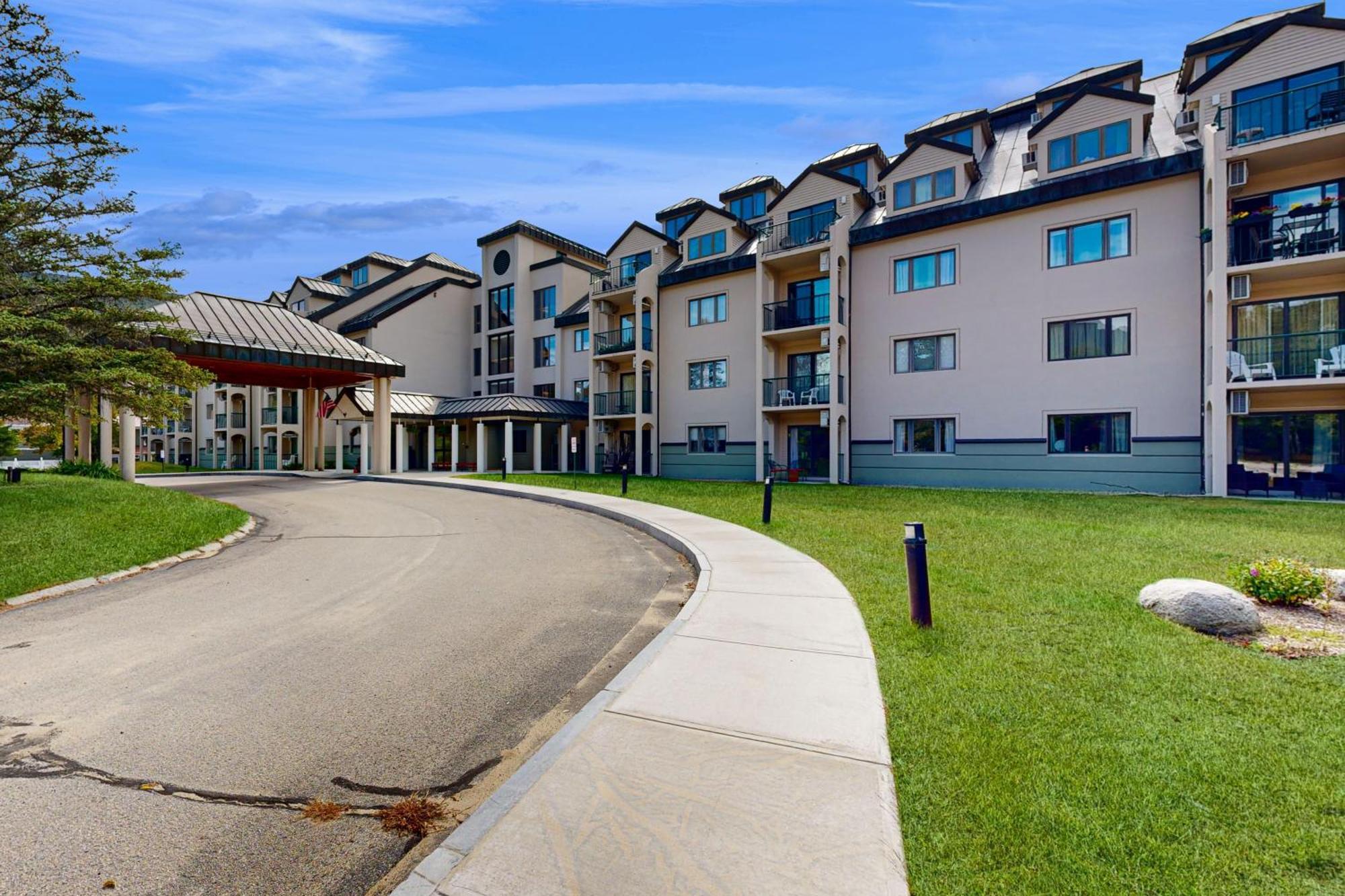 Autumn Colors Condo At Rivergreen Lincoln Exterior photo